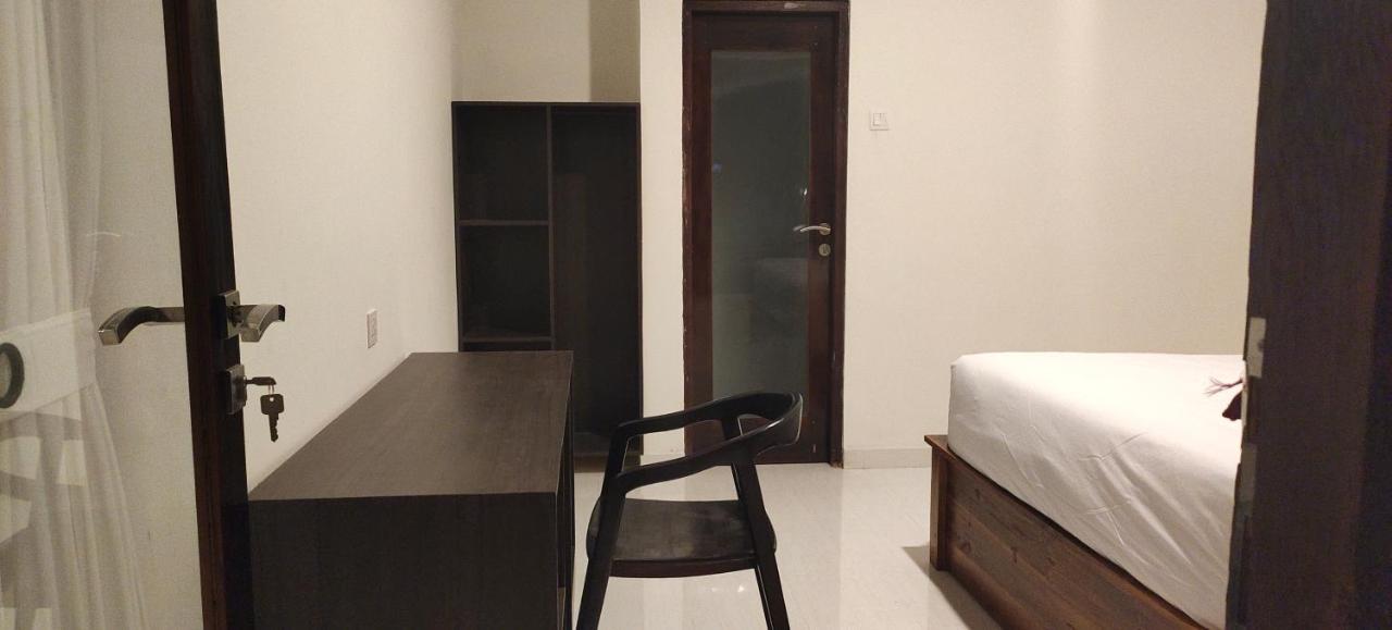 The Poetri Oka Hotel Batununggul Luaran gambar