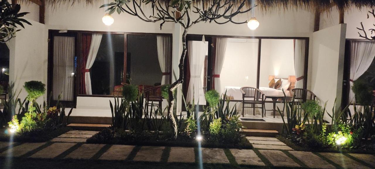 The Poetri Oka Hotel Batununggul Luaran gambar