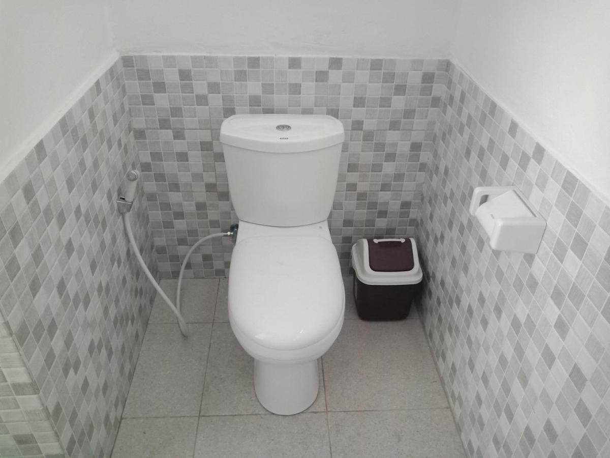 The Poetri Oka Hotel Batununggul Luaran gambar