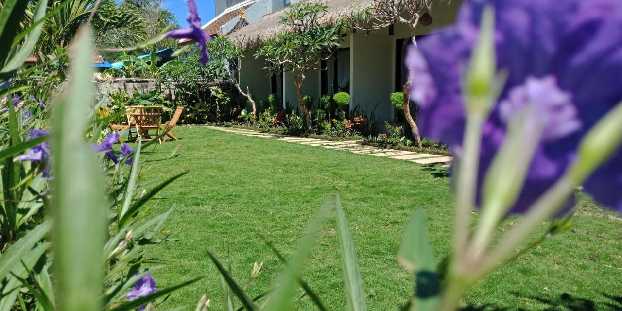 The Poetri Oka Hotel Batununggul Luaran gambar